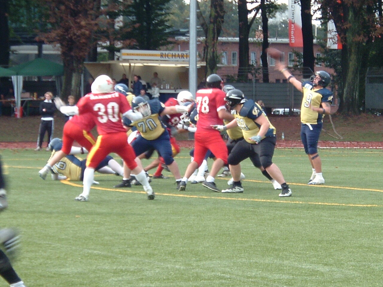20051001 CoChargers-Mammuts 017